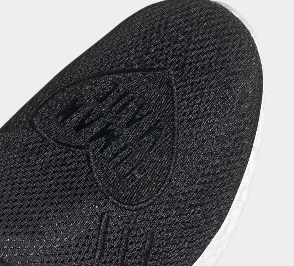 HUMAN MADE x ADIDAS ORIGINALS PURE SLIP ON H02546 4 Human Made x adidas Originals Slip-On PureBoost