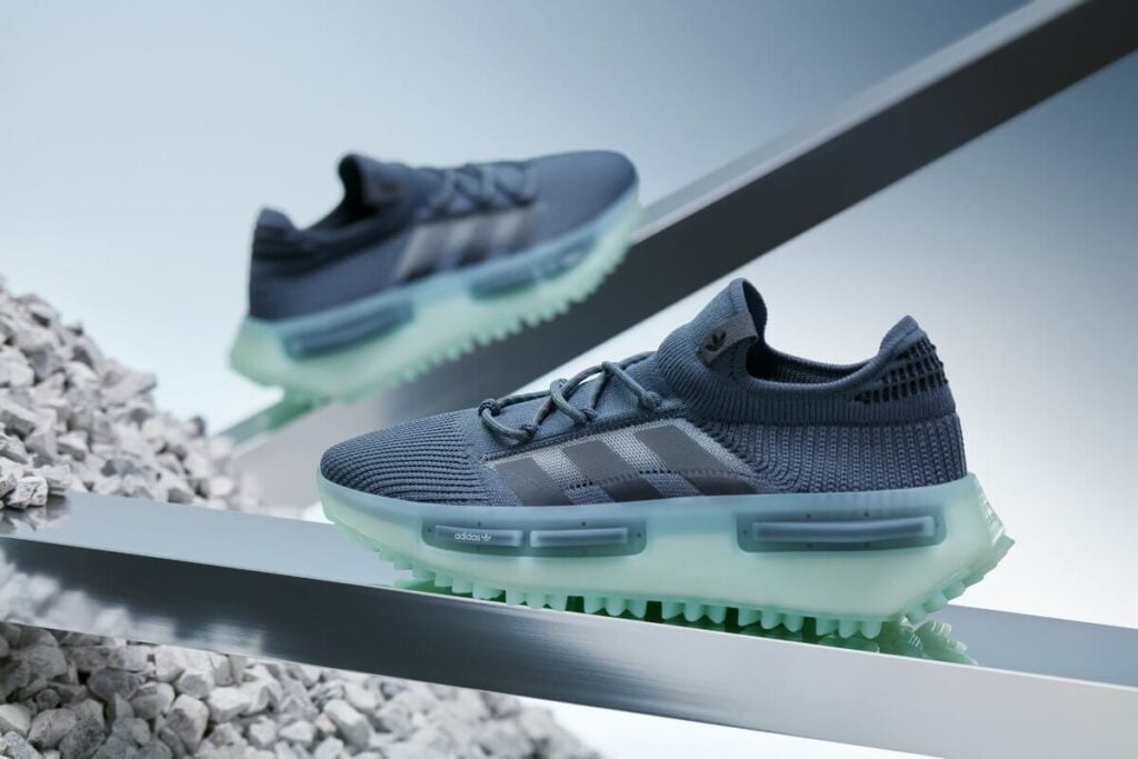 adidas originals nmd s1 primeknit mint carbon 5 Jövő héten végre bemutatkozik Pharrell és adidas legújabb közös cipője, az NMD_S1