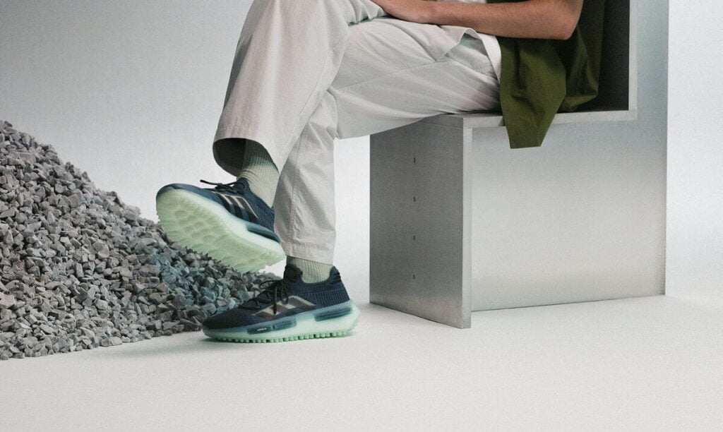 adidas originals nmd s1 primeknit mint carbon 7 Jövő héten végre bemutatkozik Pharrell és adidas legújabb közös cipője, az NMD_S1