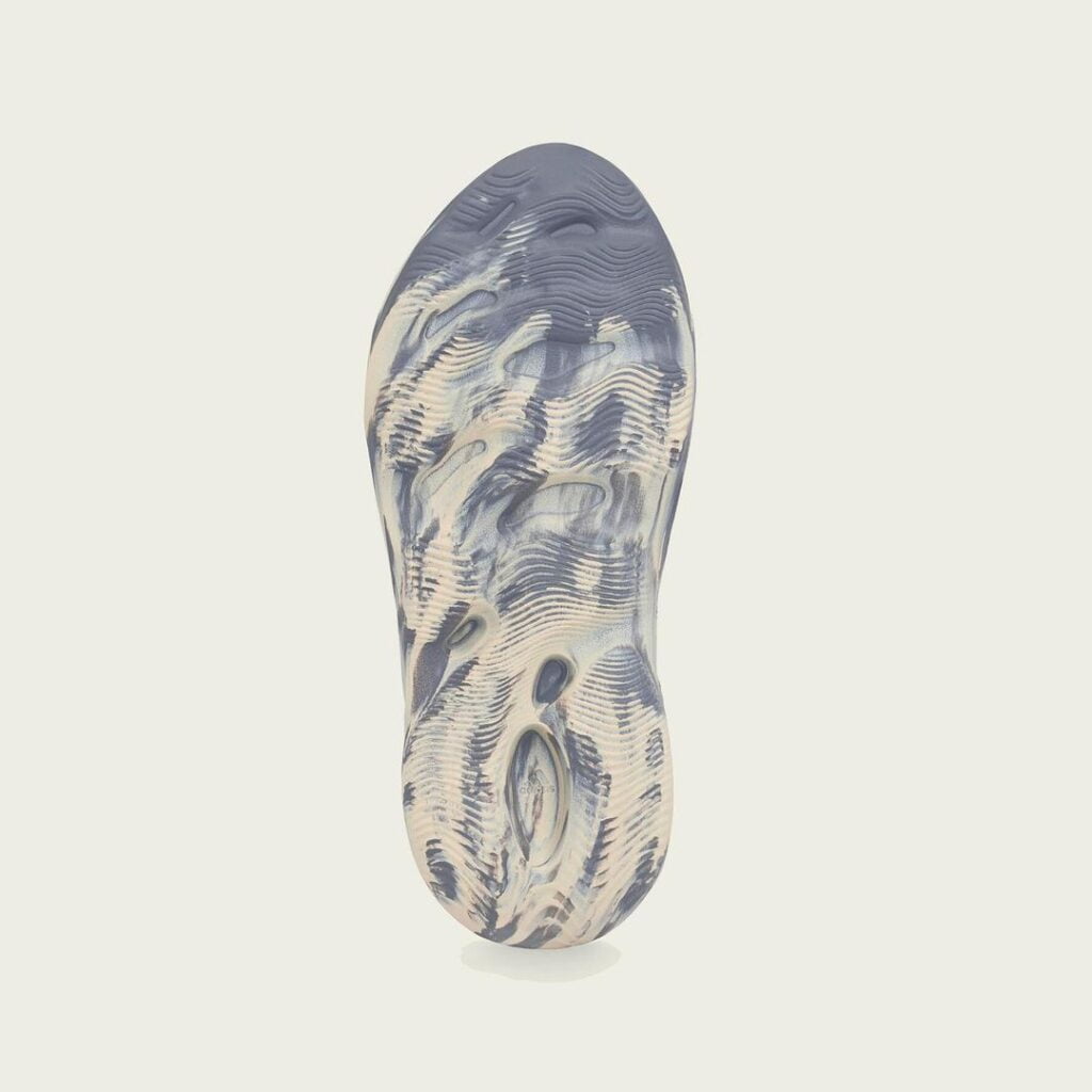 adidas Yeezy Foam Runner MXT Moon Grey talp