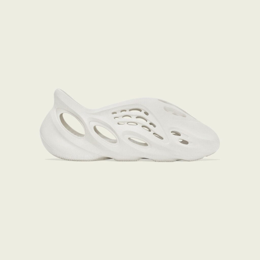 adidas Yeezy Foam Runner Sand oldalnézet